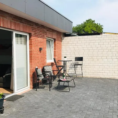 Ferienbungalow Kader 別荘