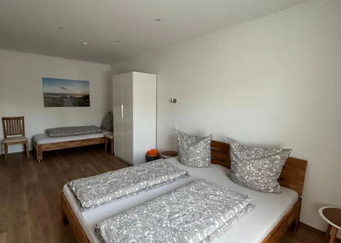 Semesterbostad Ferienbungalow Kader